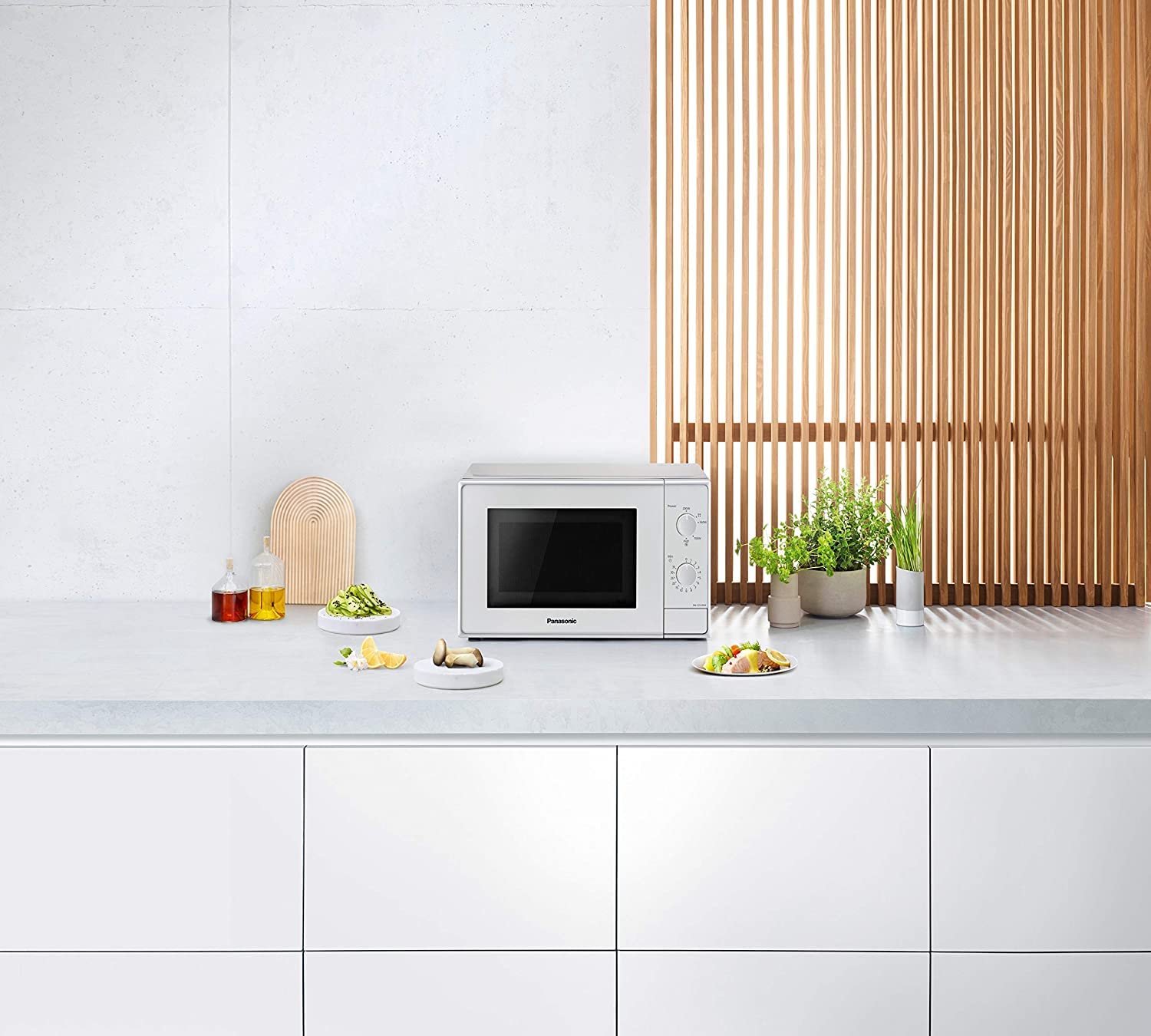 Panasonic microwave NN-E22JMMEPG